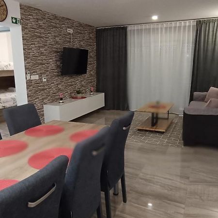 Apartmani Dalmacija Драге Екстер'єр фото