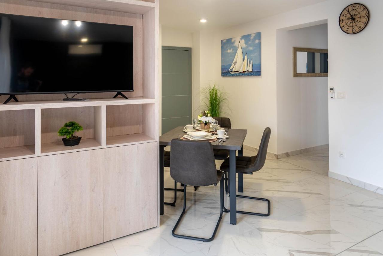 Apartmani Dalmacija Драге Екстер'єр фото